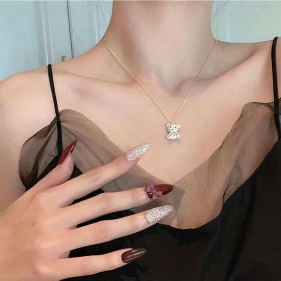 18K Gold Plated Diamond Bear Pendant Necklace - Picture 4 of 4